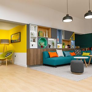 Holiday Inn Newport By Ihg